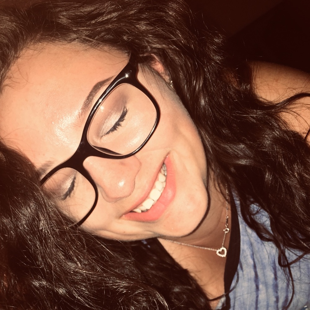 Meet your Posher, Siara